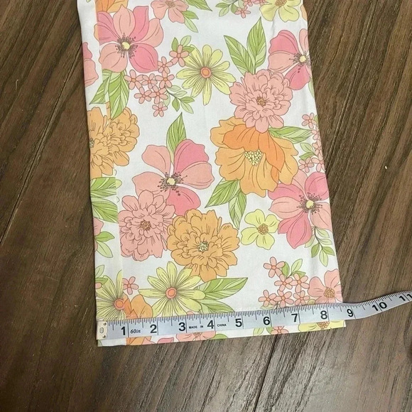 Versona Modern Spring Floral Straight Leg Pastel Pants Women’s size 8 NWOT - Picture 12 of 13